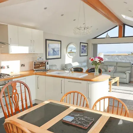 Sea View House Dom wakacyjny *